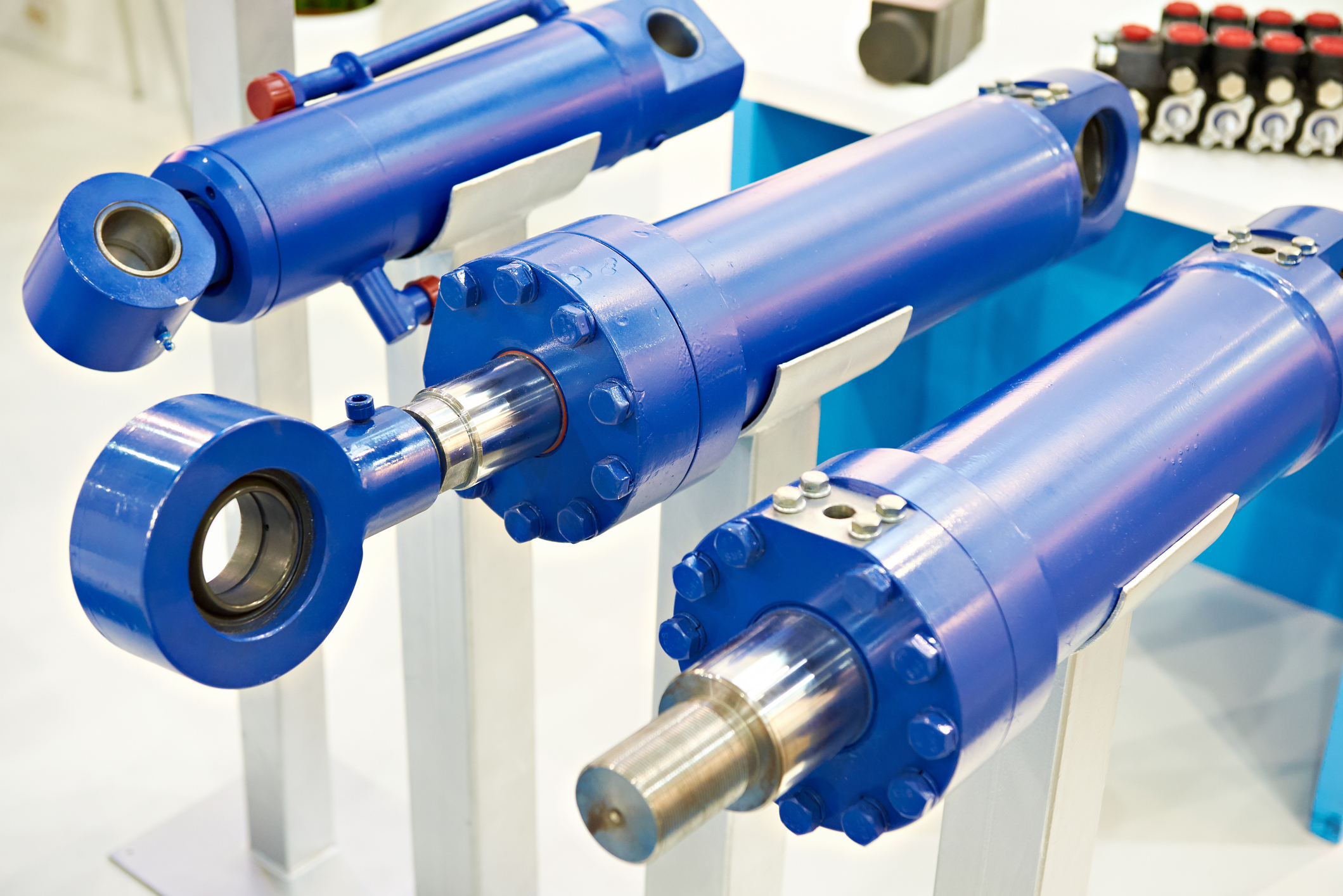 Surat hydraulic system components