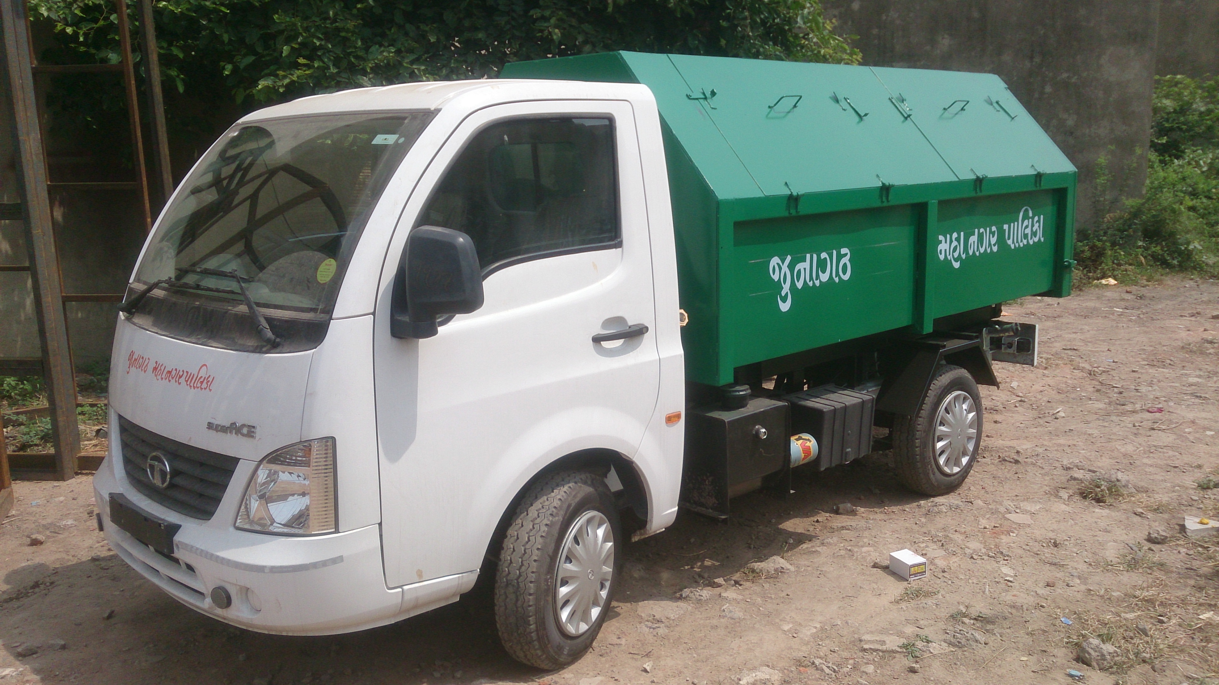 Garbage Vehicle Manufacturers 